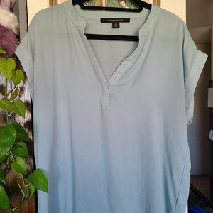 Cynthia Steffe Green Short Sleeve V-Neck Blouse